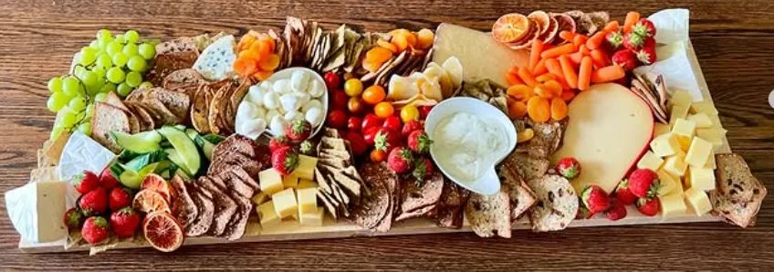 Catering — cheese and veggie board