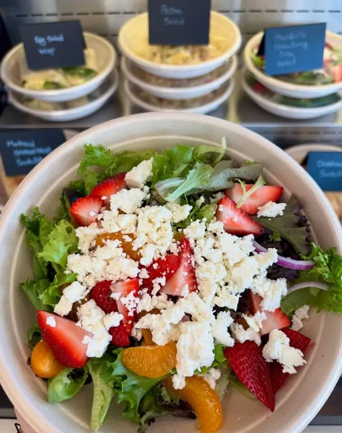 Mandarin strawberry feta salad
